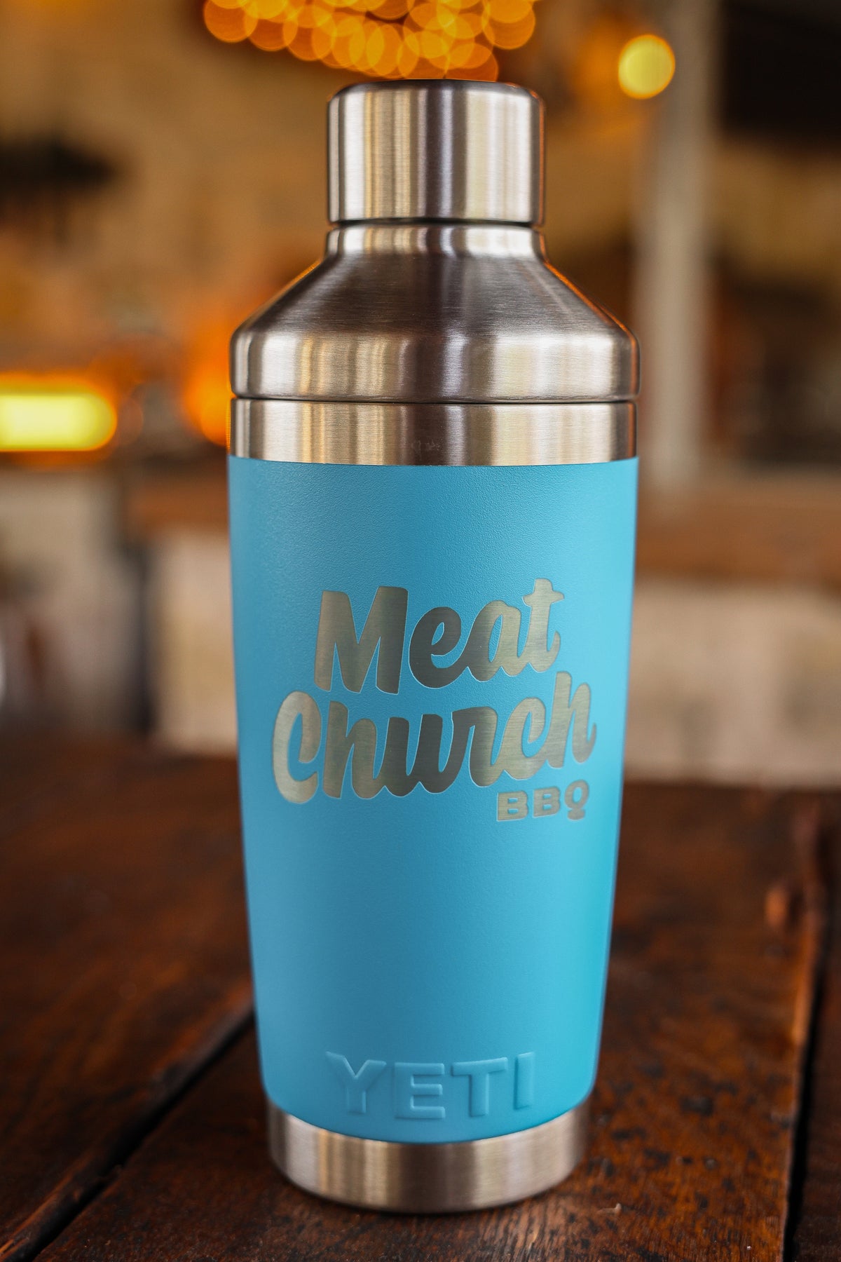 yeti-20-oz-cocktail-shaker-m2 222A9473_a70cb363-0ef2-497c-81fa-a85d28abe424.jpg